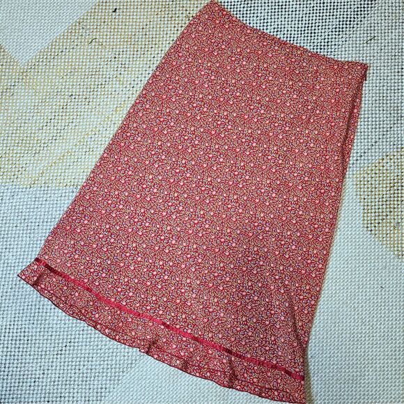 Vintage 90s Express Red Floral Midi Skirt - Picture 6 of 6